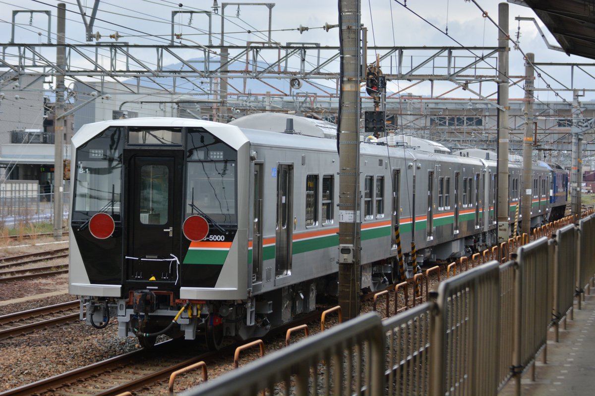 スノラビ🚃🛸 tweet media