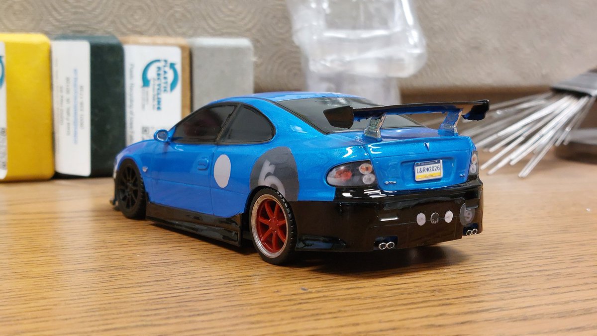 PrintedLeander tweet media