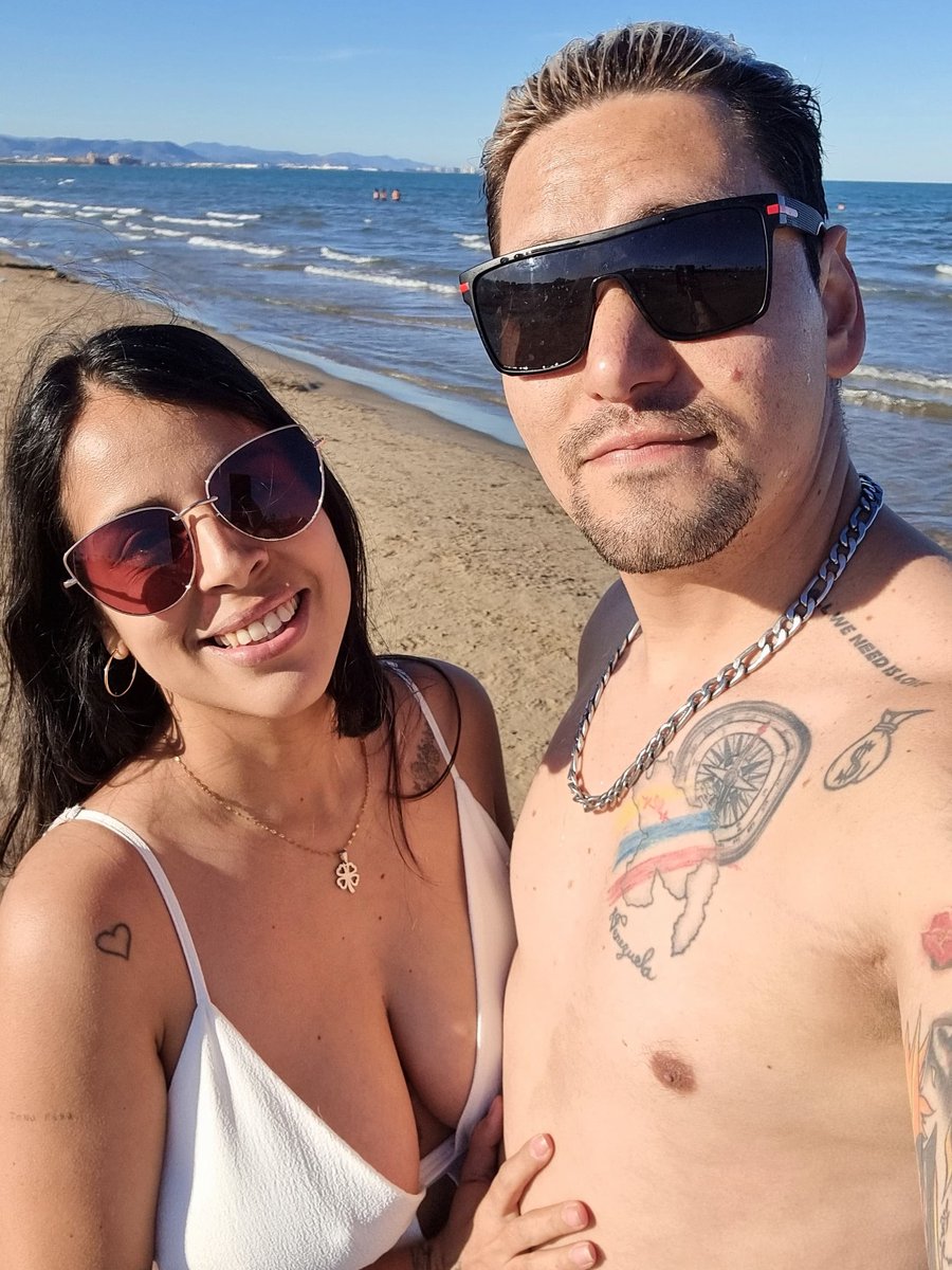 Llanerita Hotwife tweet media