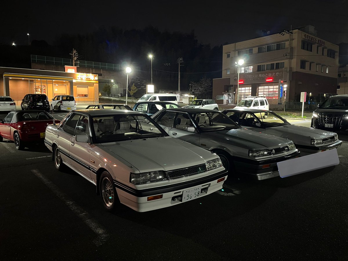 ontama315's tweet photo. 昨晩はジョイフル会
そしてR31君は買ってから2回目の車検を無事に通過
ありがとうございました👏 https://t.co/BKJQDkMiF1