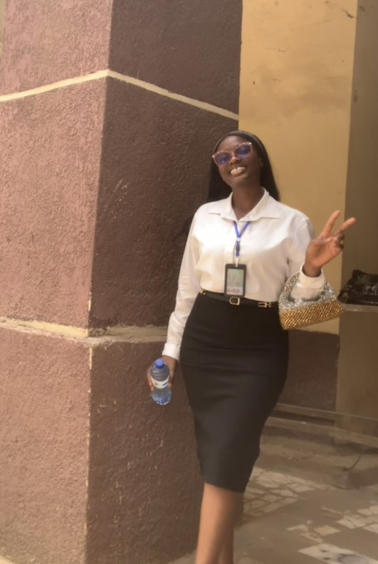 Yourlegalguyd's tweet photo. Being a law student can be fun and draining sometimes but I love it either ways😍 

I’m not so new on Twitter but I’m not old either 😂
Welcome me https://t.co/xrhWrhxadU