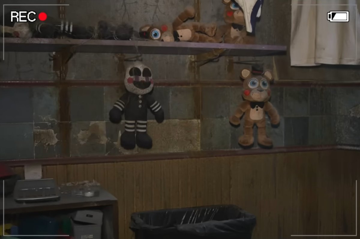 ゲーセンでとったた FNAF目的でアメリカに行ったとき「映画に登場したぬいぐるみ(ゲーセン