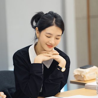 What's on Netflix tweet media