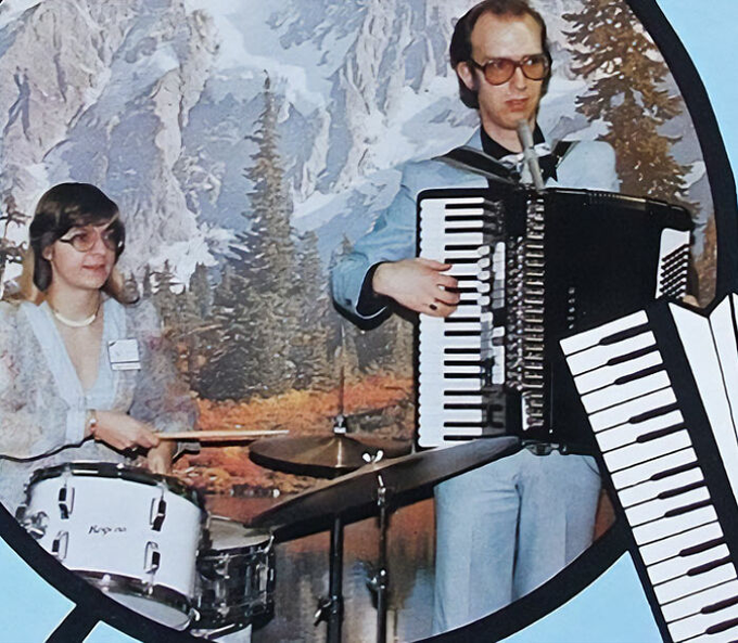 The Extreme Music Enthusiast tweet media