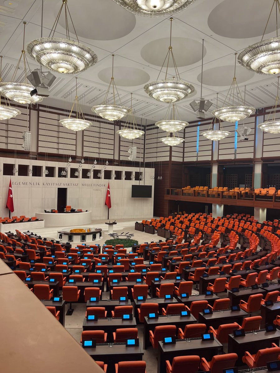 🎙️ Muhbir tweet media