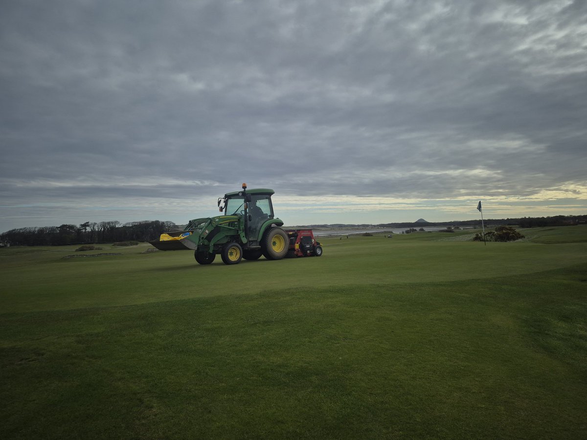 Paul Hay tweet media