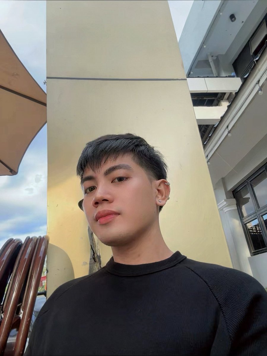 𝕰 𝕷 𝕷 𝕰 𝕰 tweet media