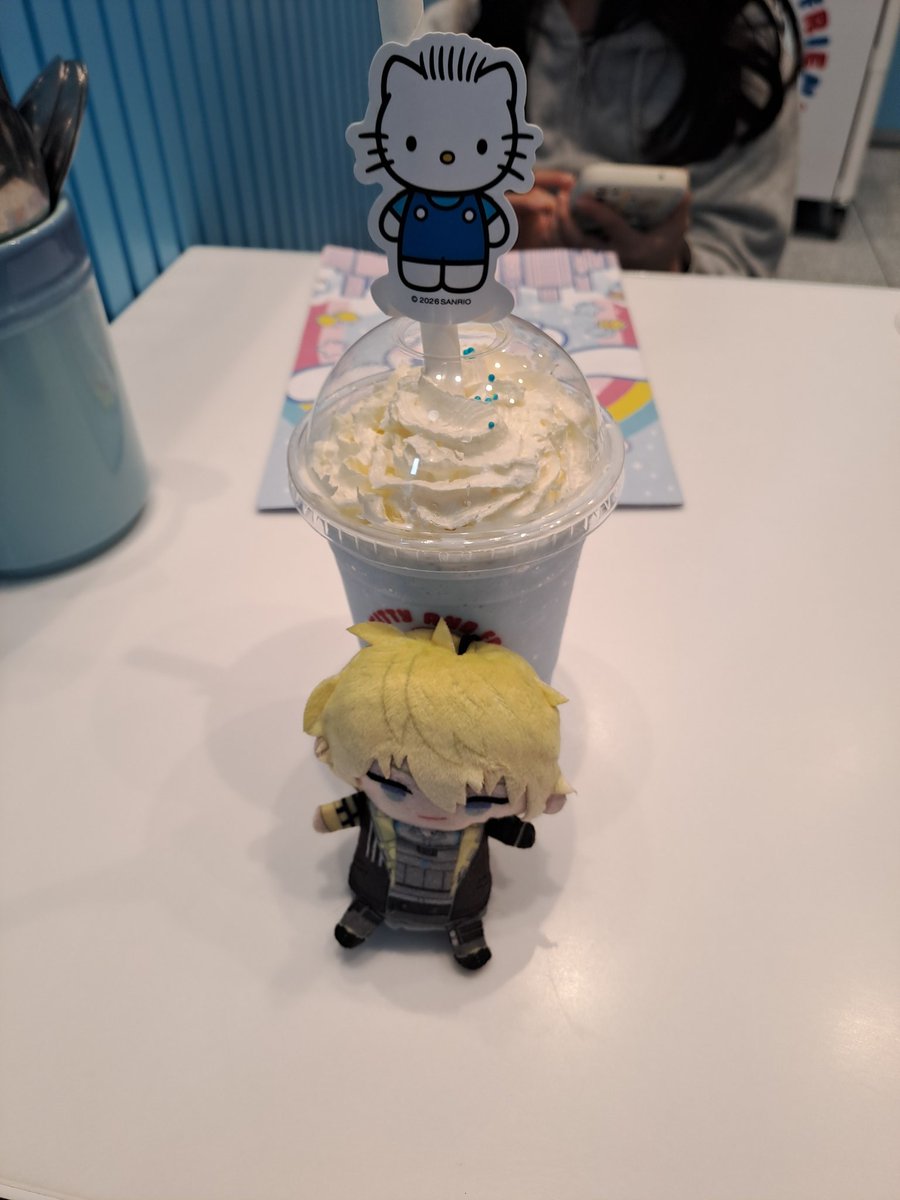 VToodles tweet media