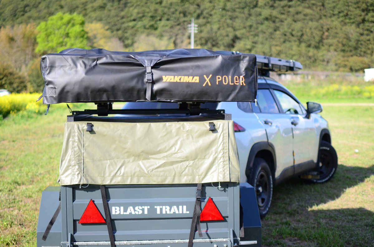 corolla_crosshv's tweet photo. さっそくガッツリ穴開けて
マッドフラップを装着😂
#カローラクロス
#ブラストトレイル #blasttrail
#トレーラーライフ https://t.co/pDLHoeGI3B