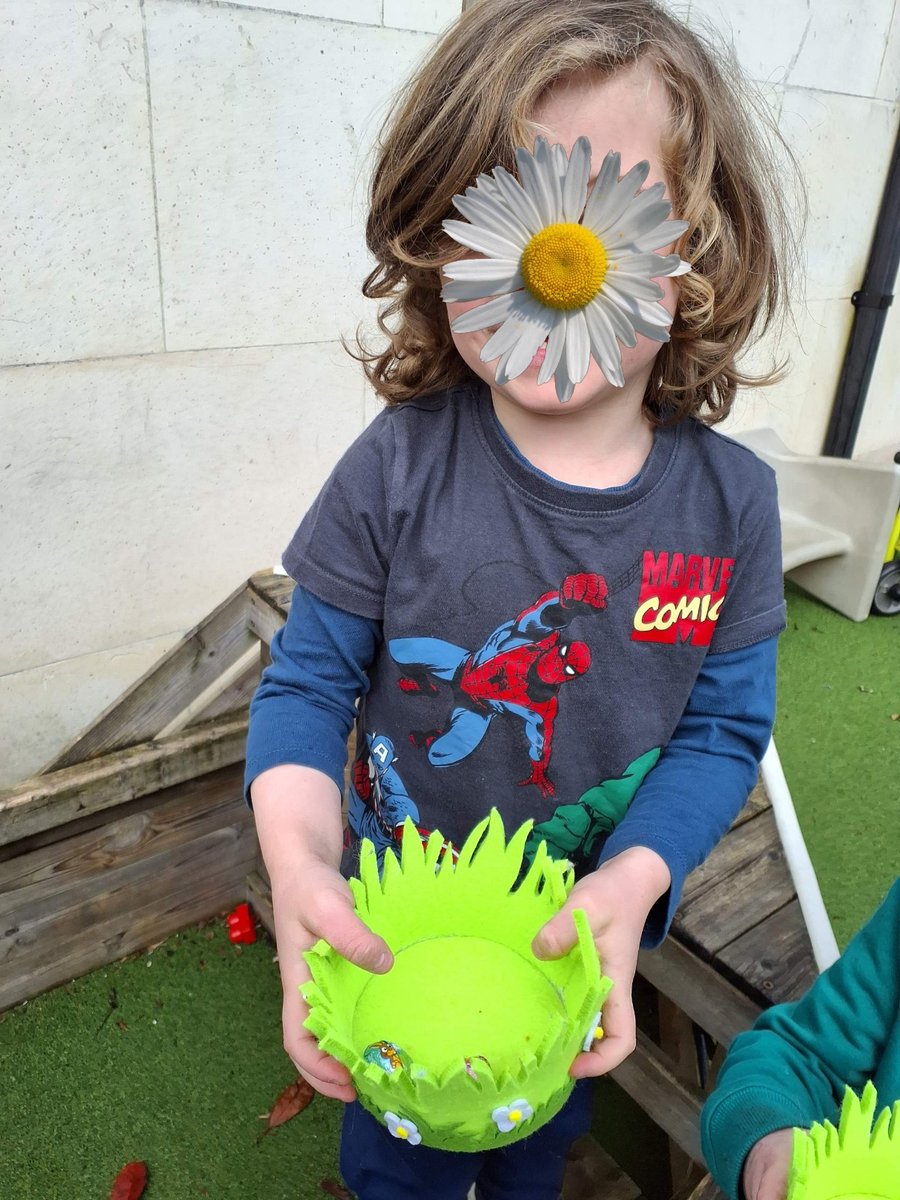 Daisy Chain Montessori Dublin tweet media