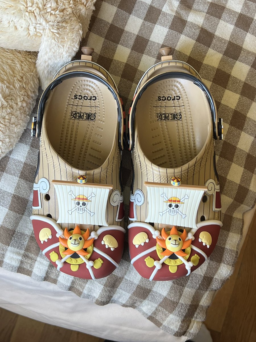 she ✮⋆˙ tweet media