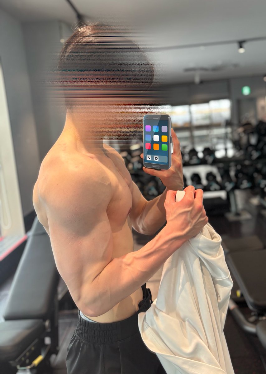 その辺にいる会社員@筋トレ垢 tweet media