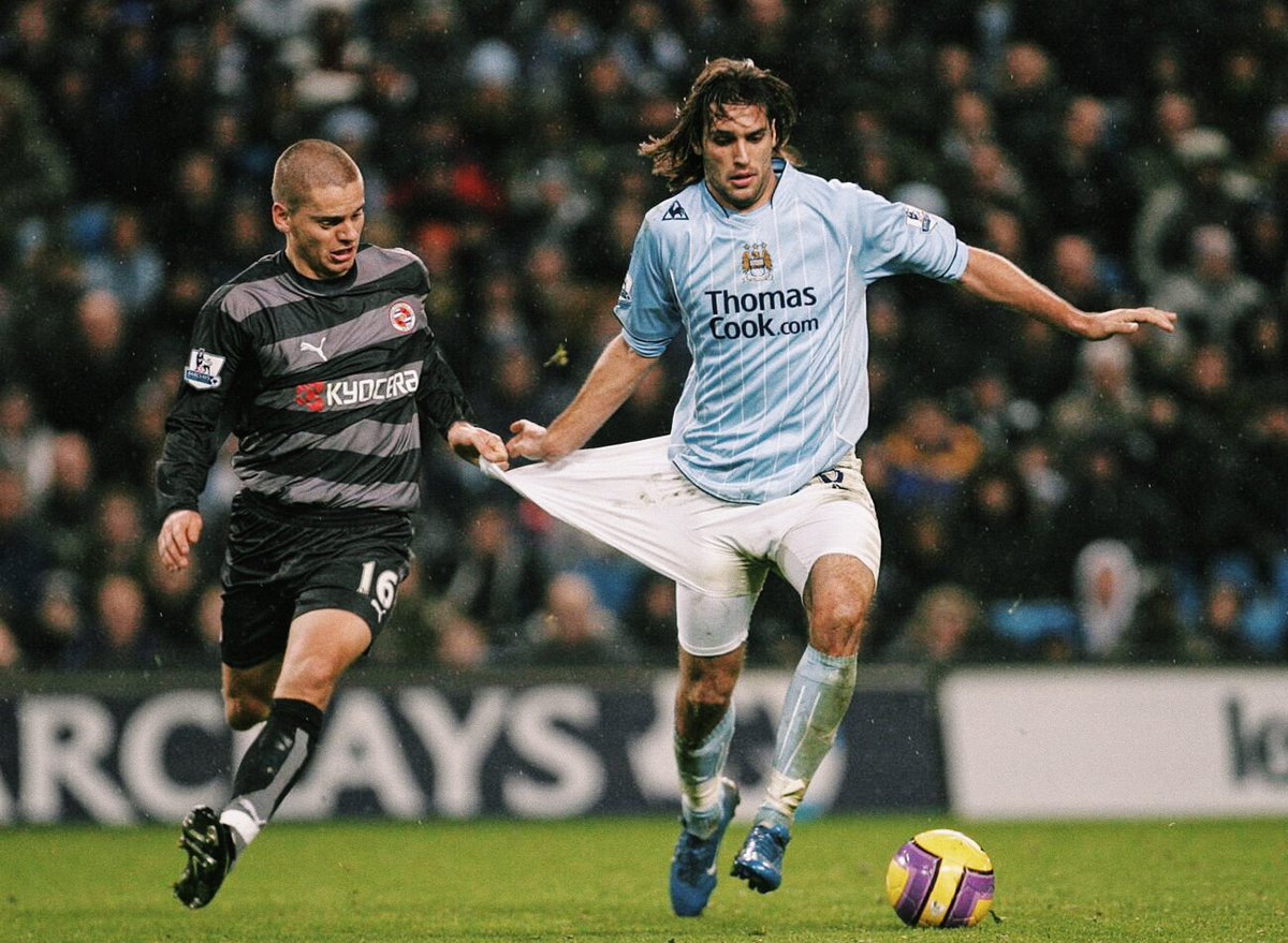 readingfclens tweet media