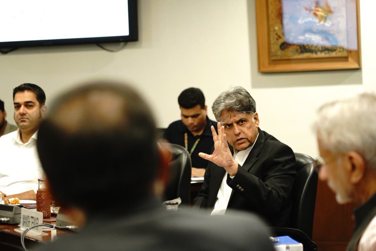 Manish Tewari tweet media