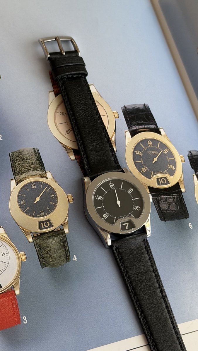 PetiteHorloge tweet media