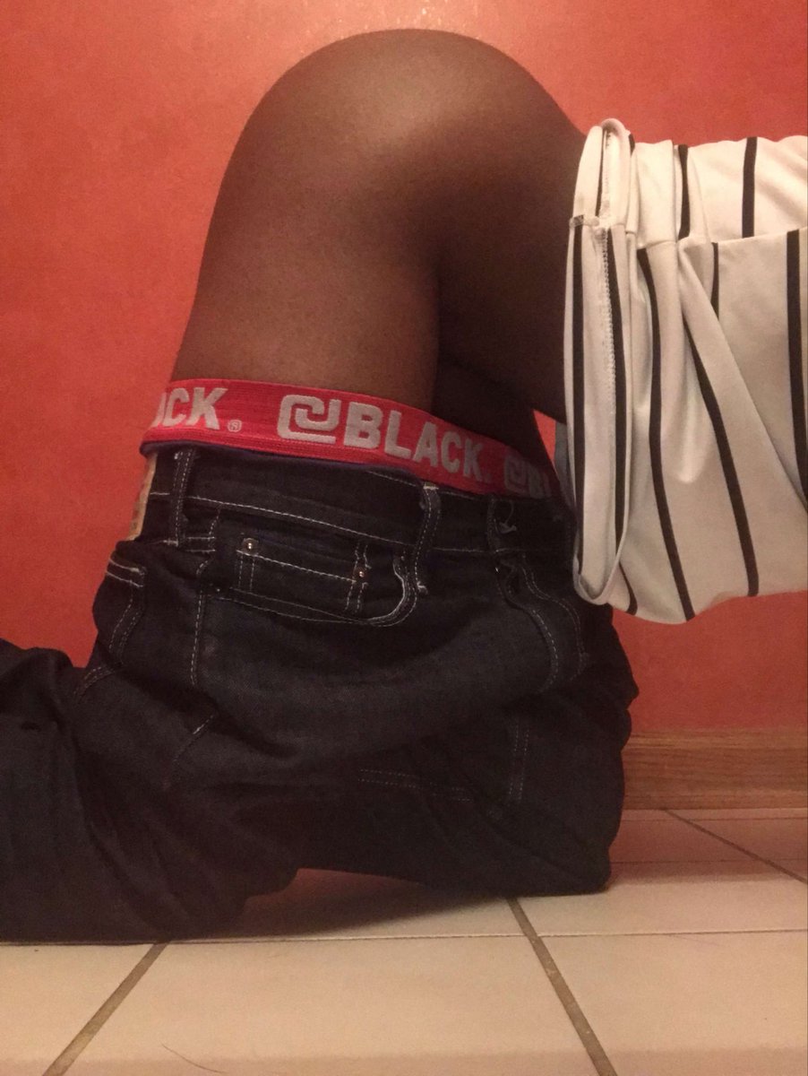 SlimThickdd's tweet photo. @thatbrowndaddy @RealKingNo https://t.co/NWaZhwgMtS