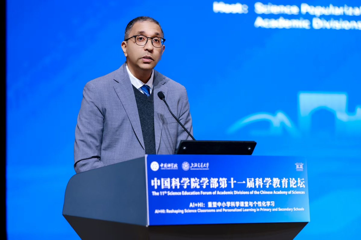 James George tweet media