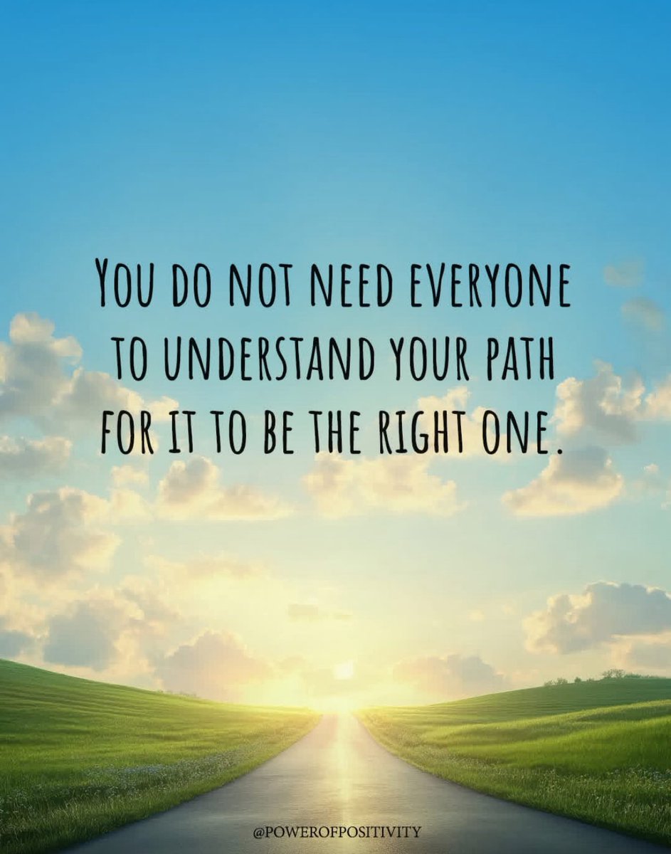 jbubbles18's tweet image. Today is the day…to have confidence in your own path. #todayistheday