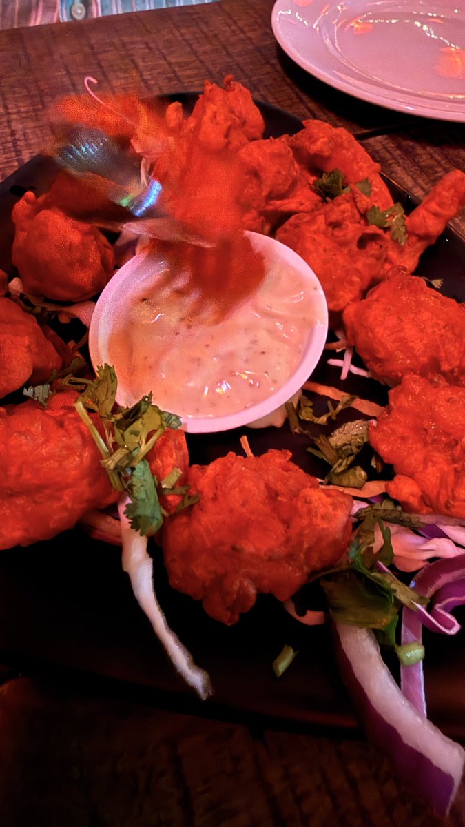 GomezCooks's tweet photo. Chilli prawn and beer. An evening! https://t.co/jk4tiQmjtP