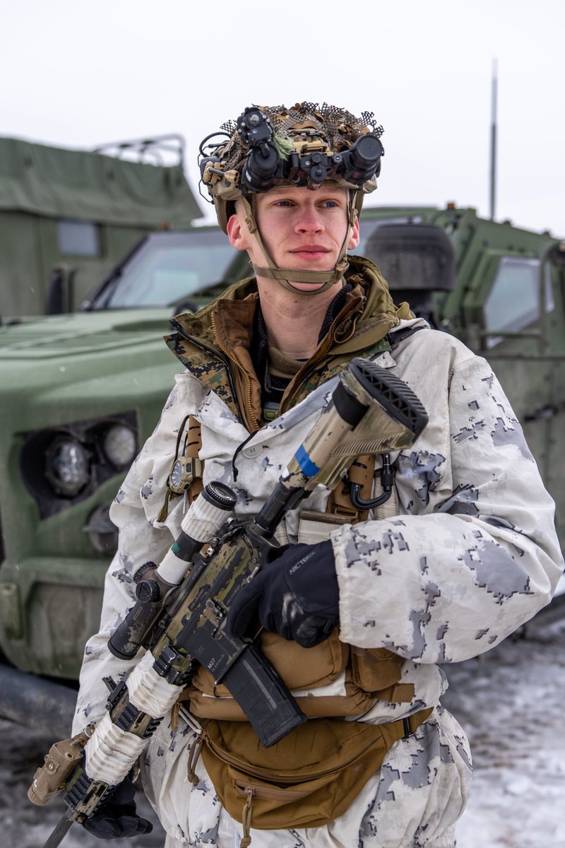 jmscaronte's tweet image. US Marines during Exercise Cold Response 26.
#UsMarines #Marines #Usnavy