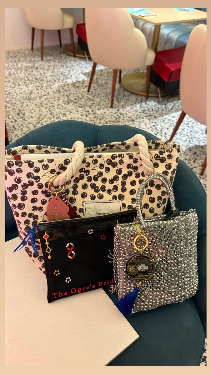 🍒🩶 tweet media