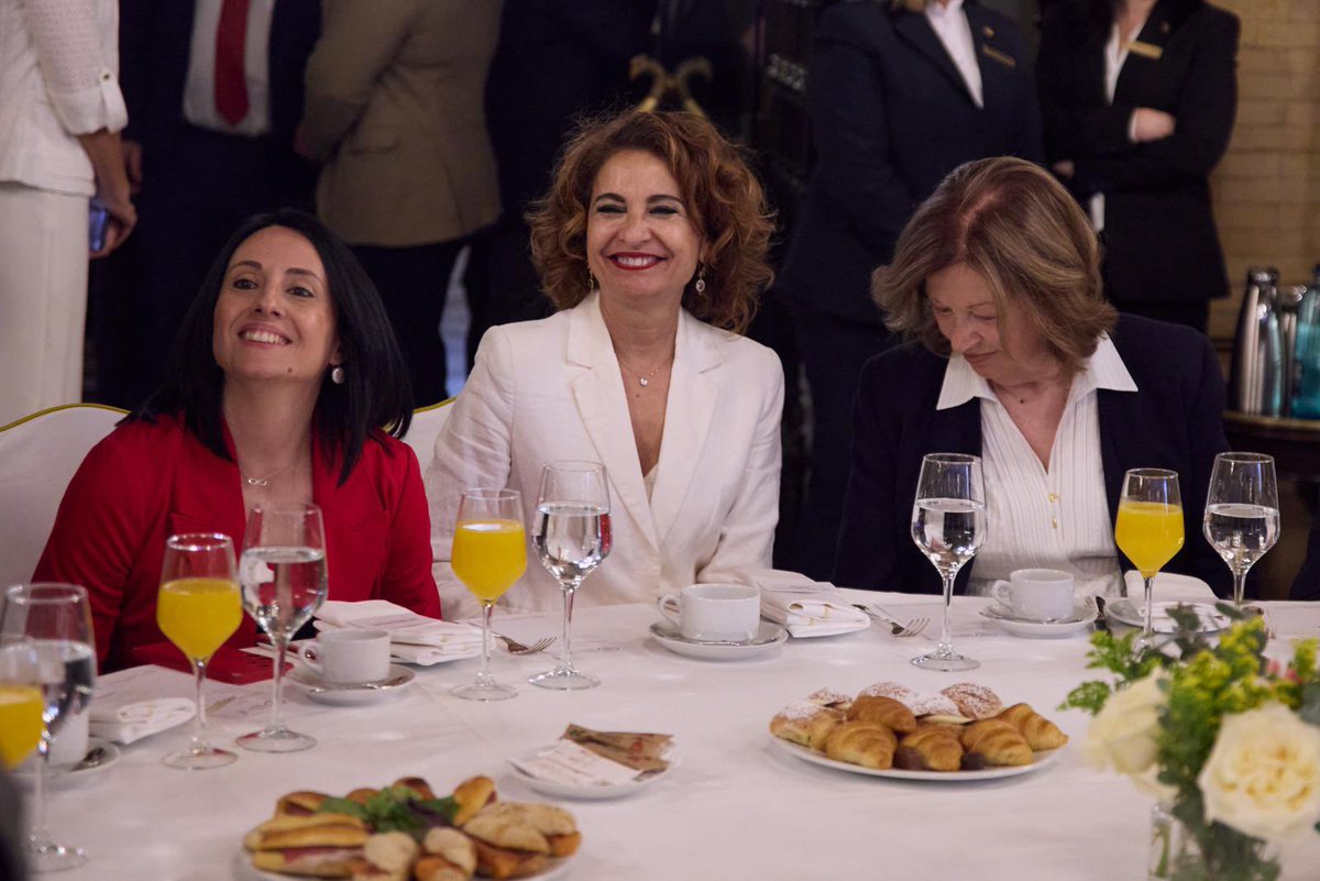 Rebeca Torró/❤️ tweet media