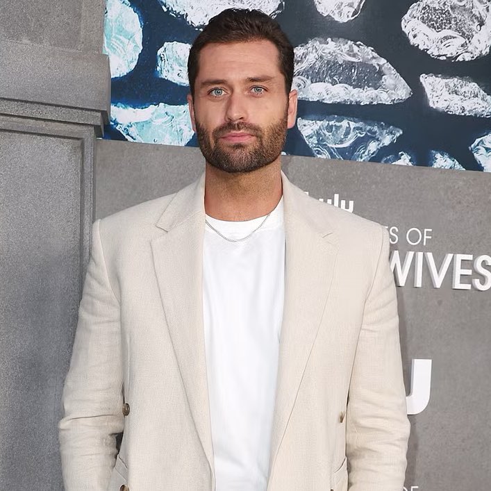 Big Brother Tea tweet media