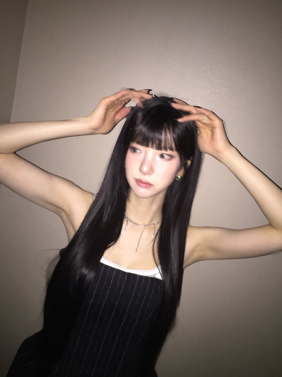 Yujinmode tweet media