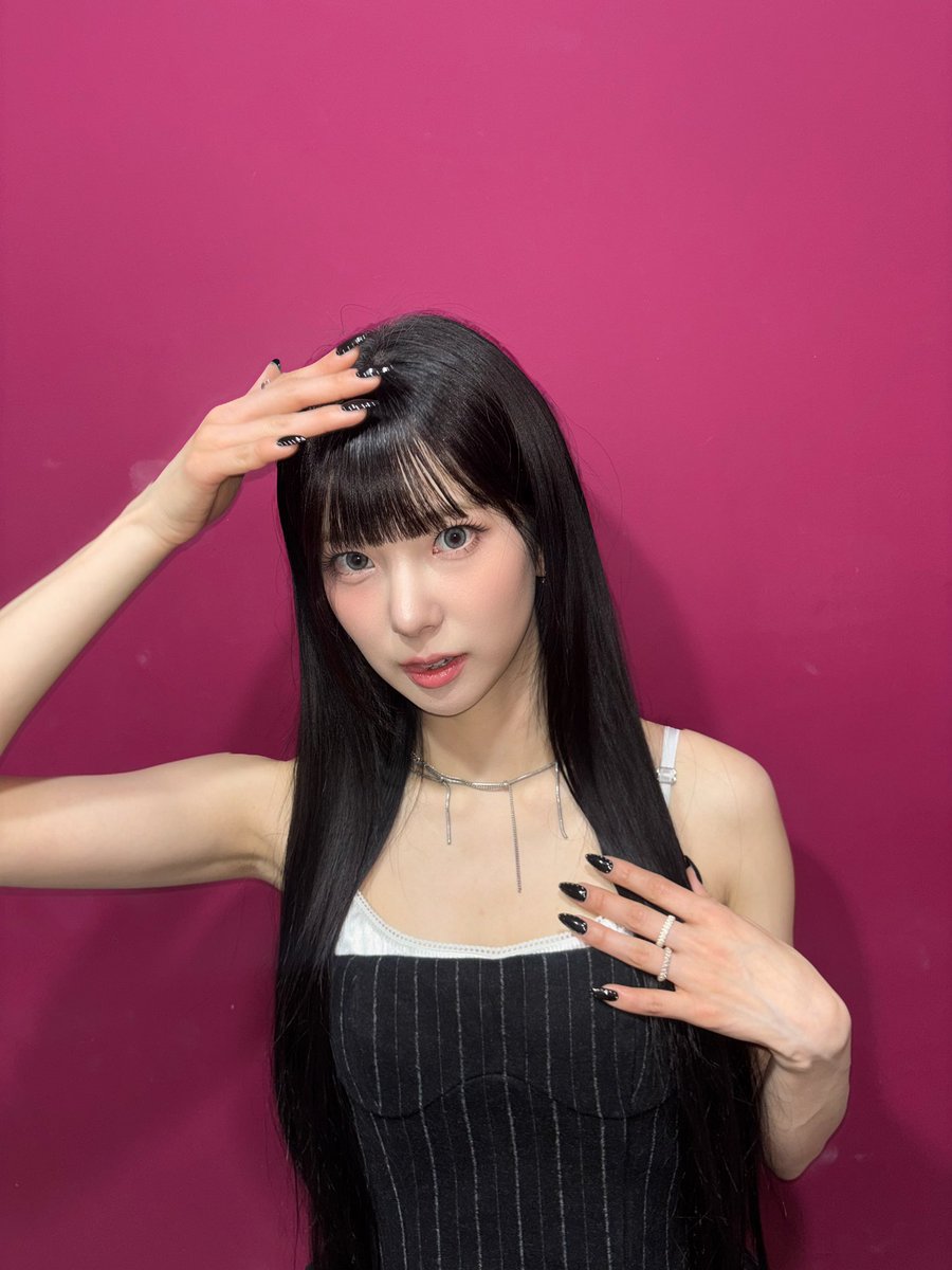 Yujinmode tweet media