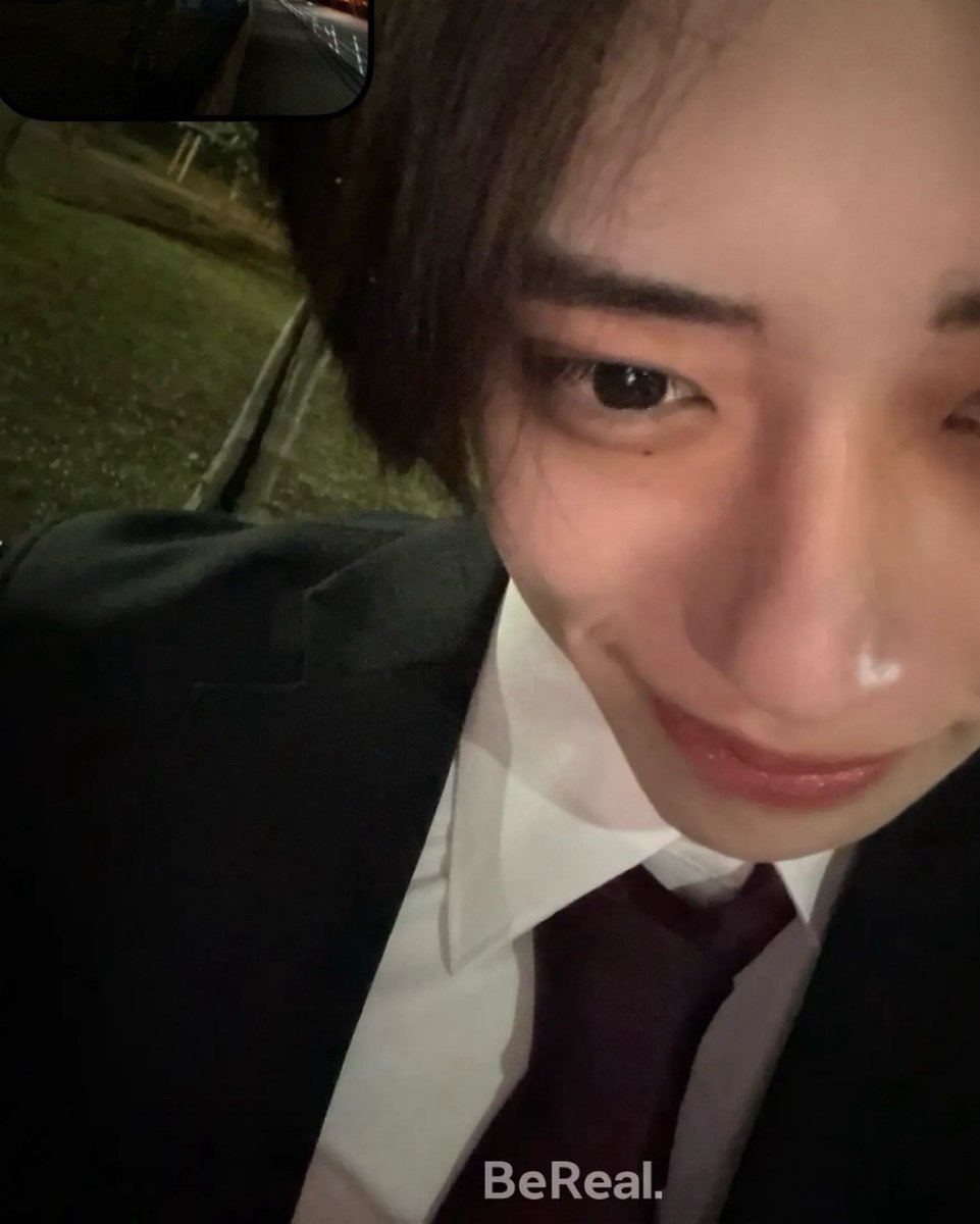 あきひさ tweet media