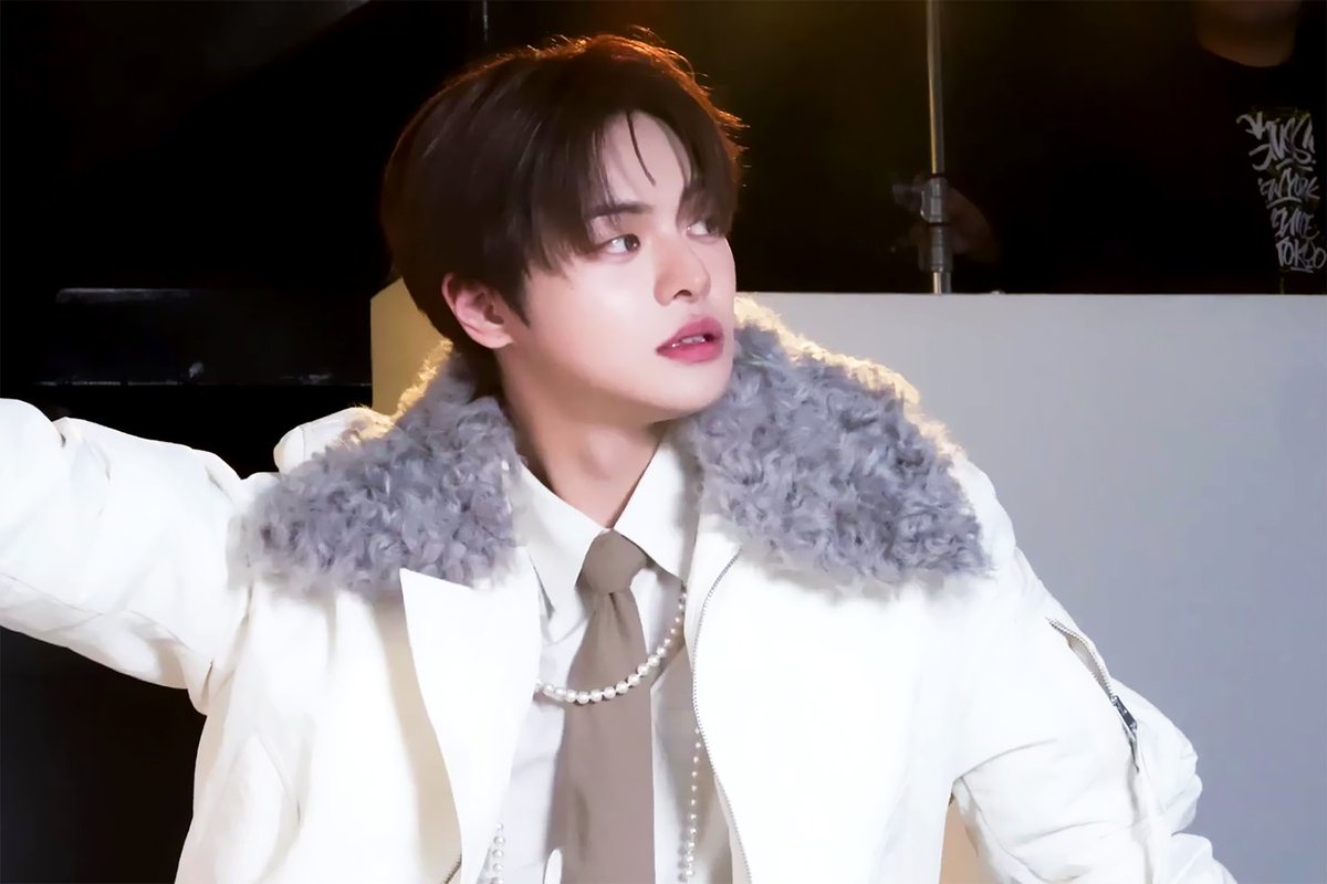 𝐋.𝐜𝐨𝐫𝐞 tweet media