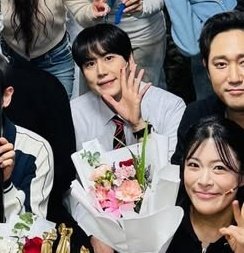 A total babie light appears