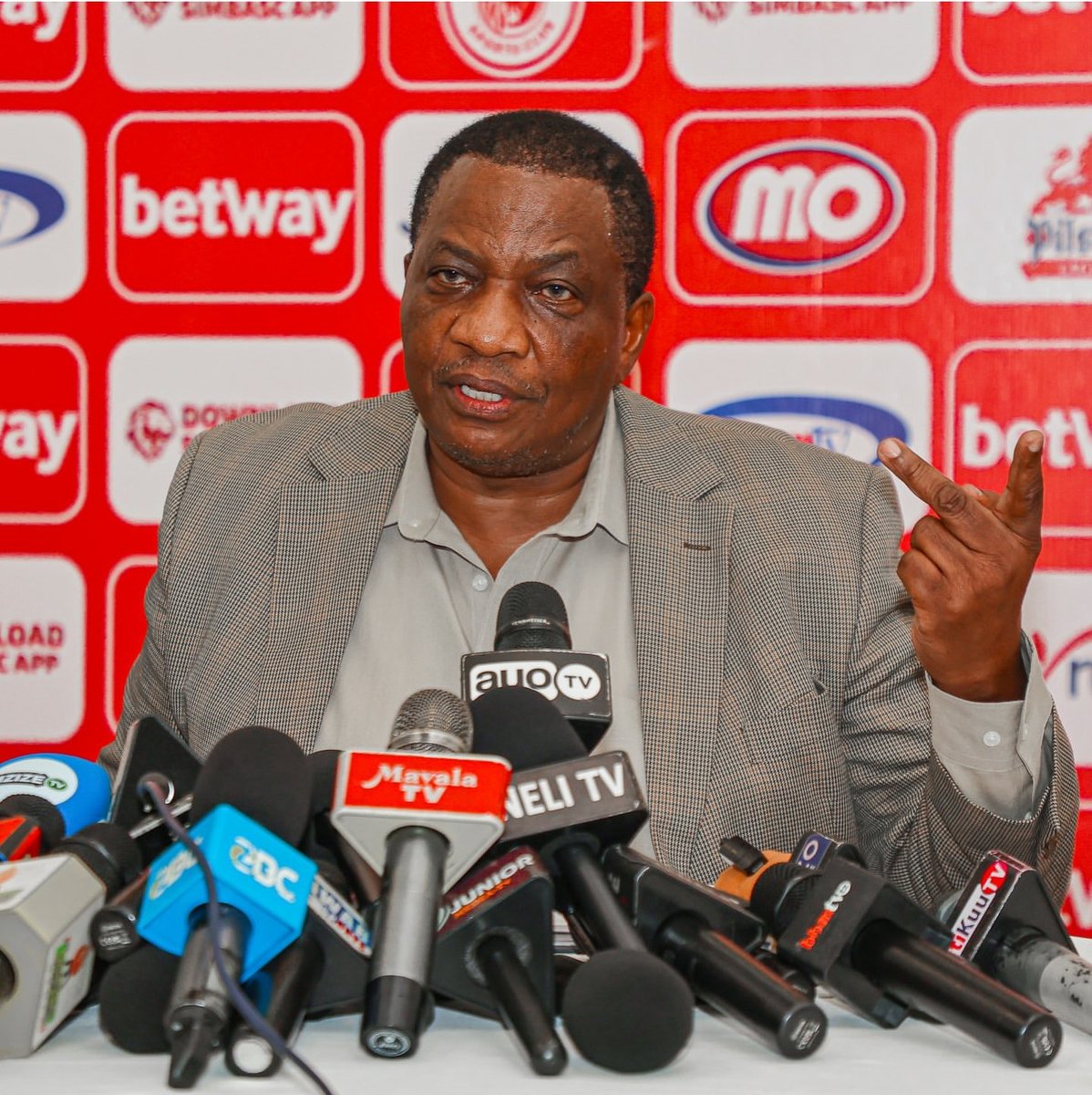 FELIX JASON tweet media