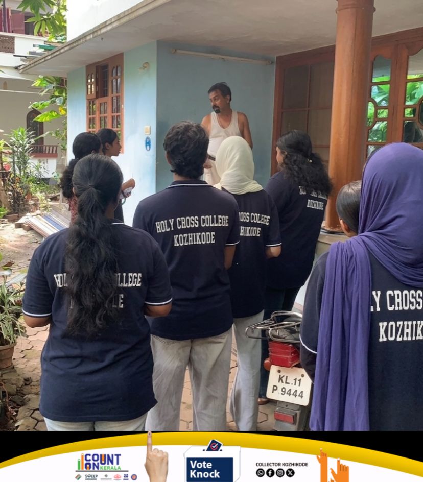 ECISVEEP's tweet image. Chunav Ka Parv, Kerala Ka Garv ✨

As part of the Nokku Vote Door-to-Door Campaign, ELC members in #Kozhikode are actively reaching out to voters at their homes, spreading awareness about voter facilities and key initiatives of ECI

Your vote is your voice - make it count

#ECI