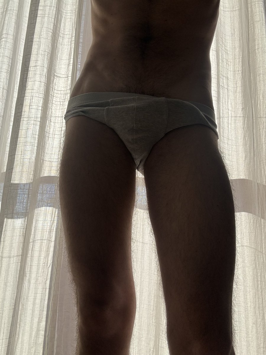 MagicFeet45's tweet photo. Eccomi ritornato… più voglioso di prima 😈 quale preferite? 
#chudai https://t.co/oKAlfwbcIB