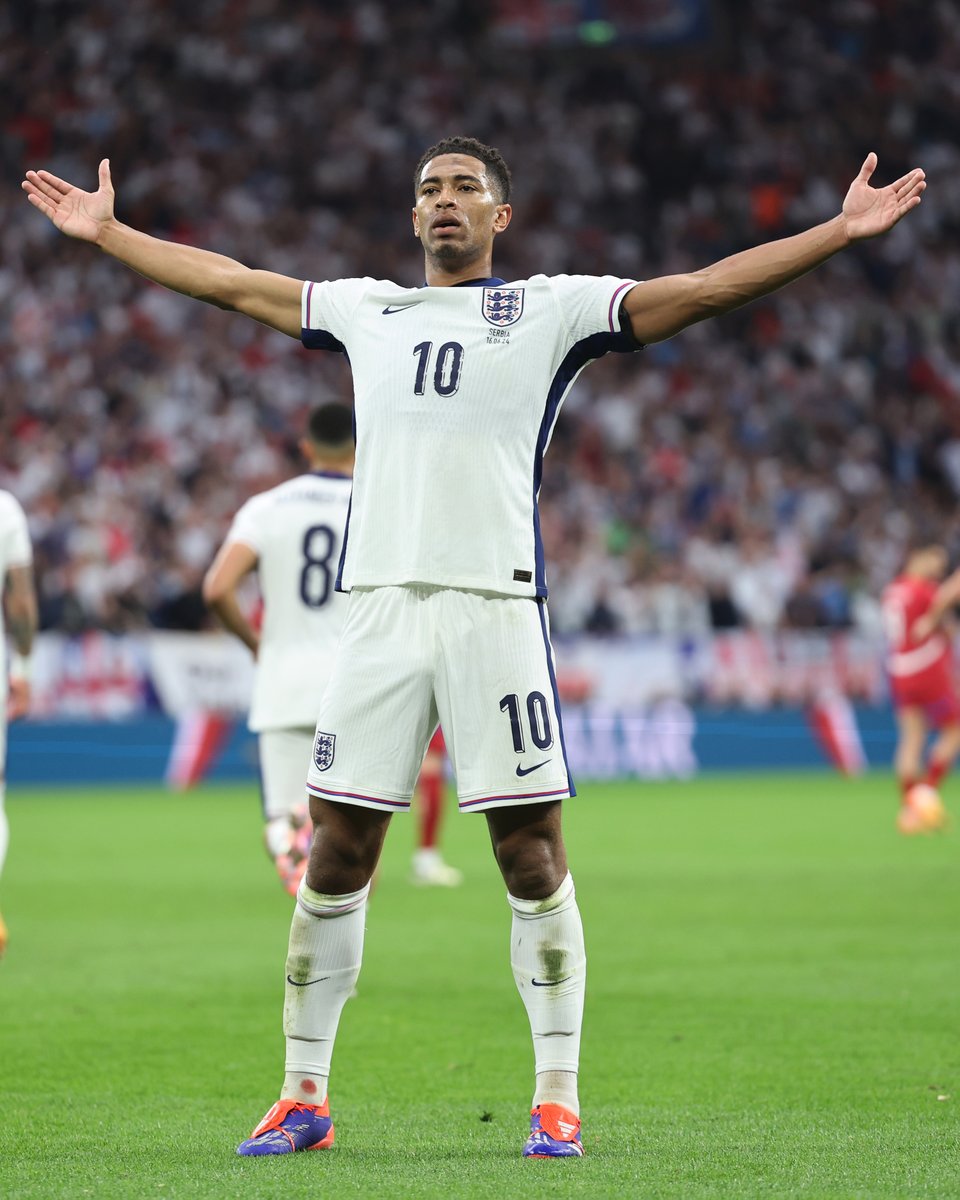 💥FEMI💥 tweet media