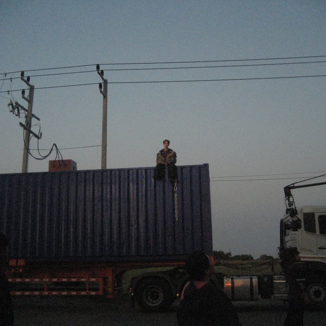 thisis_tong_ tweet media