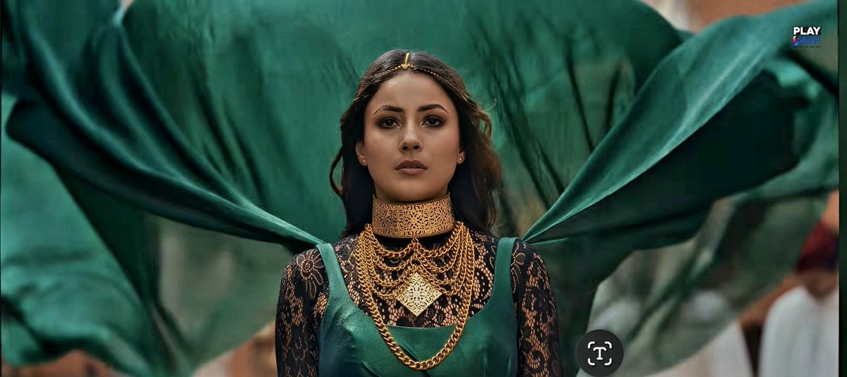 #ShehnaazGill in different looks in #Bezaf She slayed in every outfit..&amp; carried herself with poise and grace.🤍💚💙💛❤️
QUEEN for a reason!!