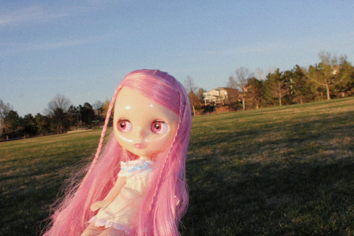 angel.wip tweet media