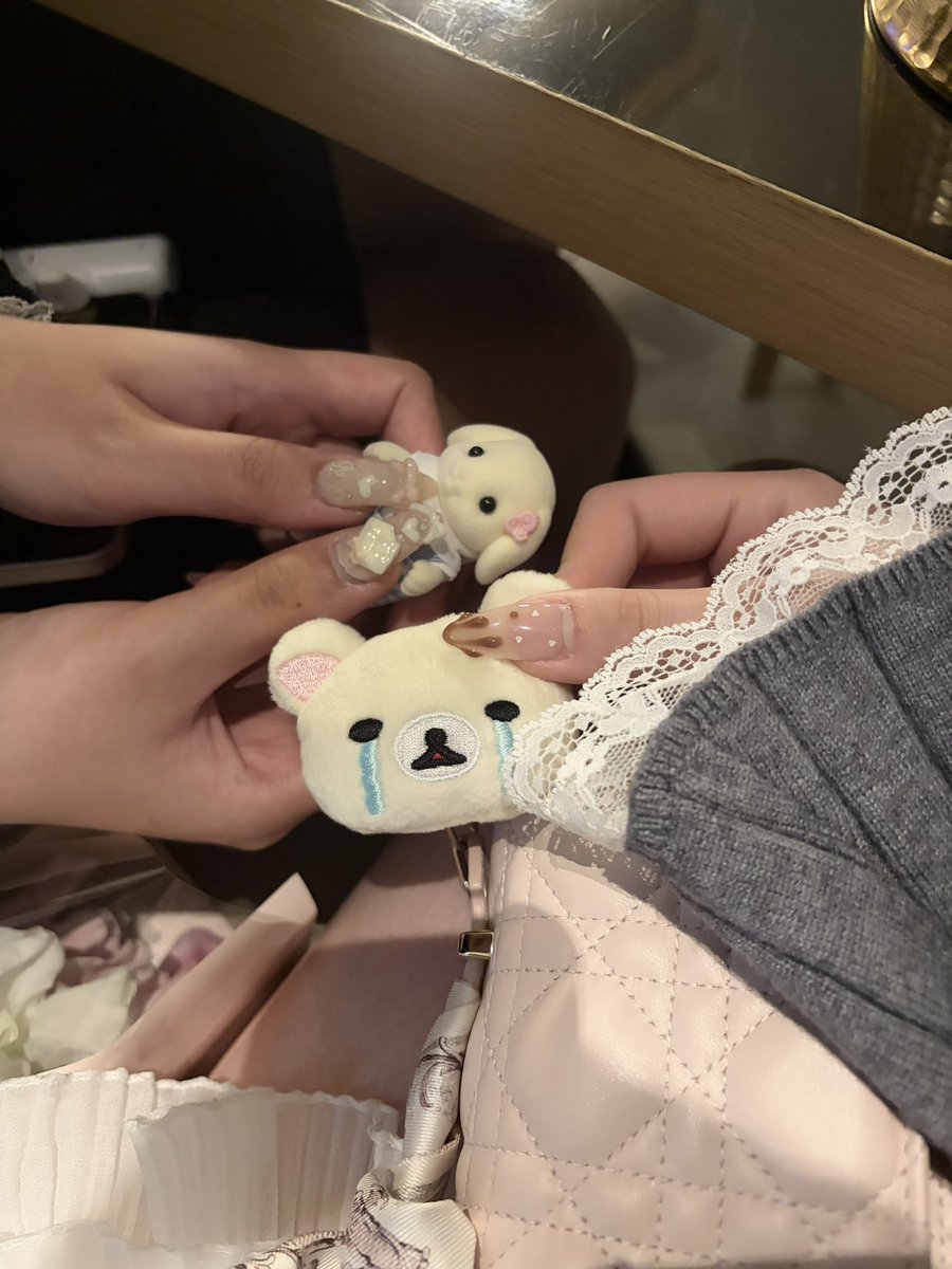 chu6ra_'s tweet photo. 🐻‍❄️🎀🍓💕 https://t.co/rGCG7O1FrG