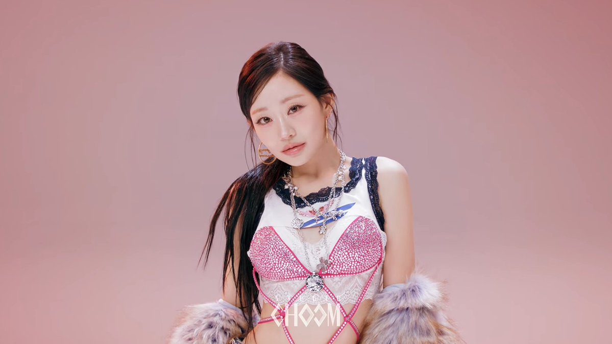 K_Z_O_N_E's tweet image. Visual and Insanely Gorgeous Group.
youtu.be/Bs5xx7MpN6o?si…