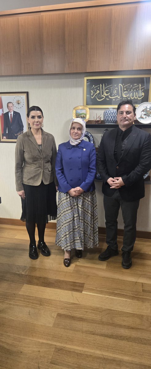 28.Dönem Adalet ve Kalkınma Partisi İstanbul Milletvekili Sn.Uzm.Dr.Ümmügülşen ÖZTÜRK’e gerçekleştirdiğimiz ziyaret kapsamında, kamu diş hekimliğinin güncel sorunlarını ve çözüm önerilerimizi kapsamlı bir şekilde ele aldık.

TBMM çatısı altında özellikle sağlık, aile ve sosyal