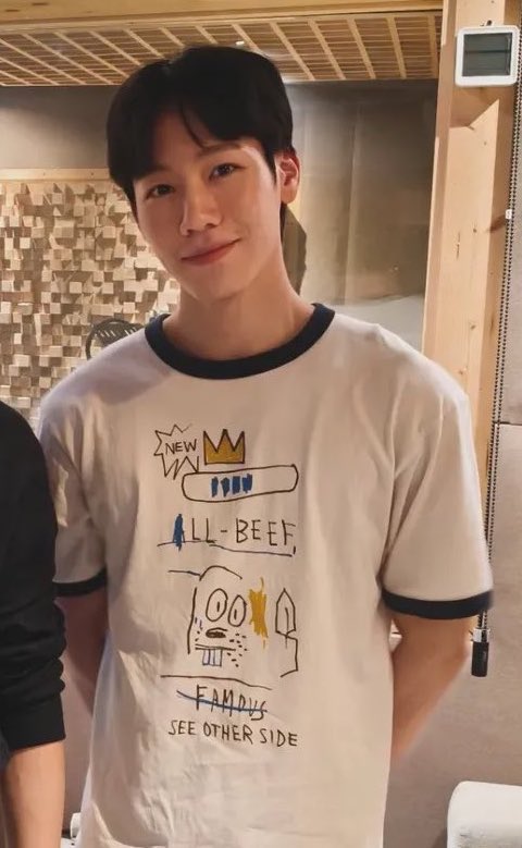 zhaowar (slow) tweet media