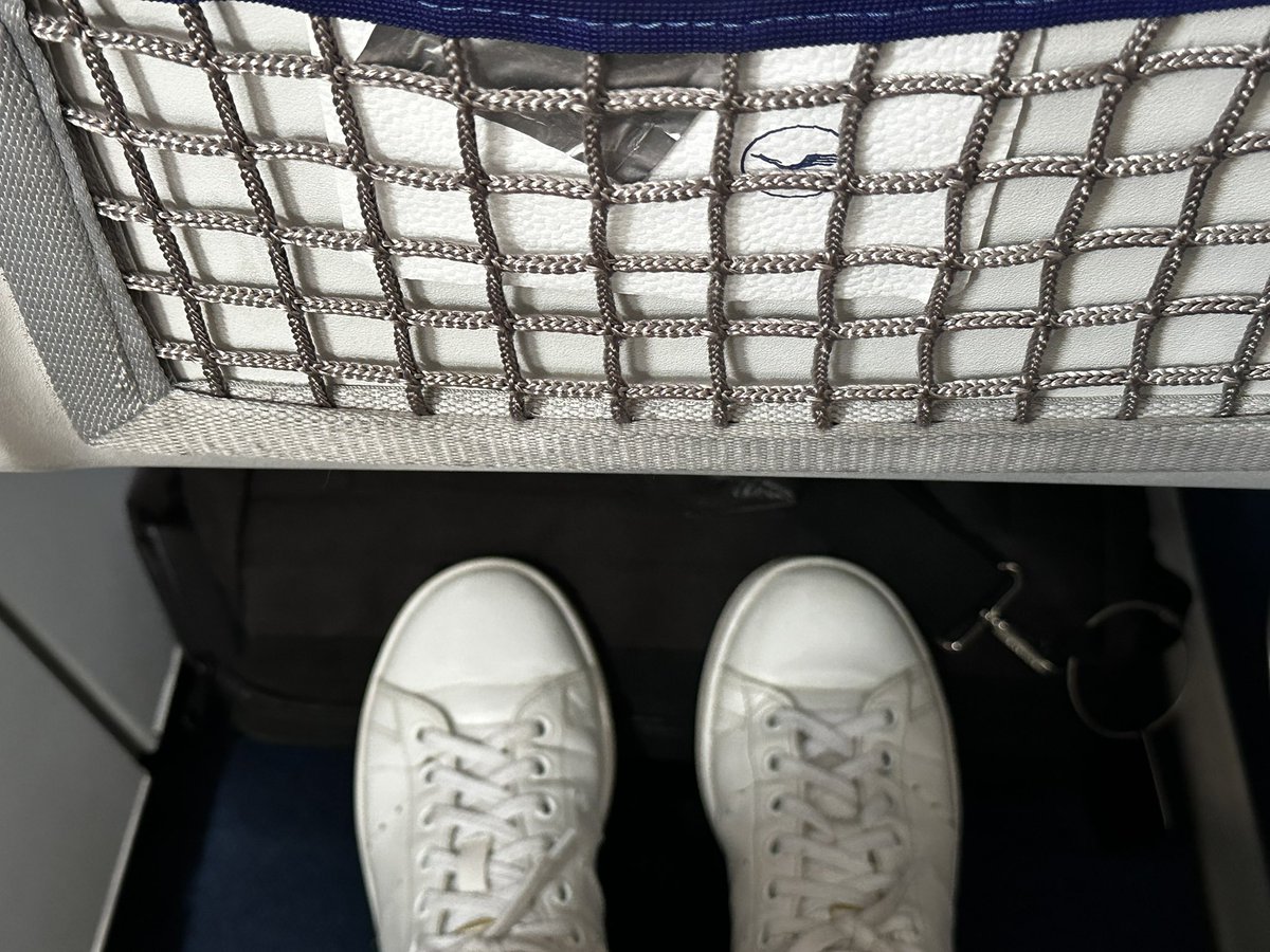 牡蠣センパイ tweet media