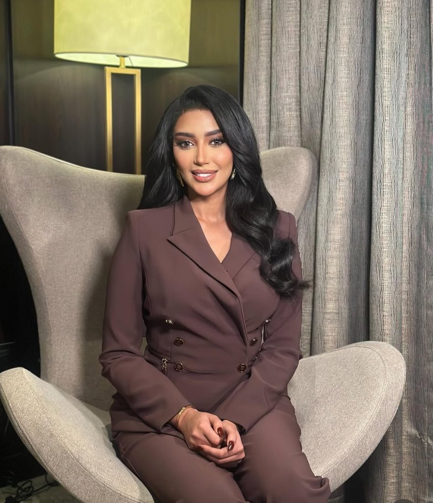 قورجس tweet media