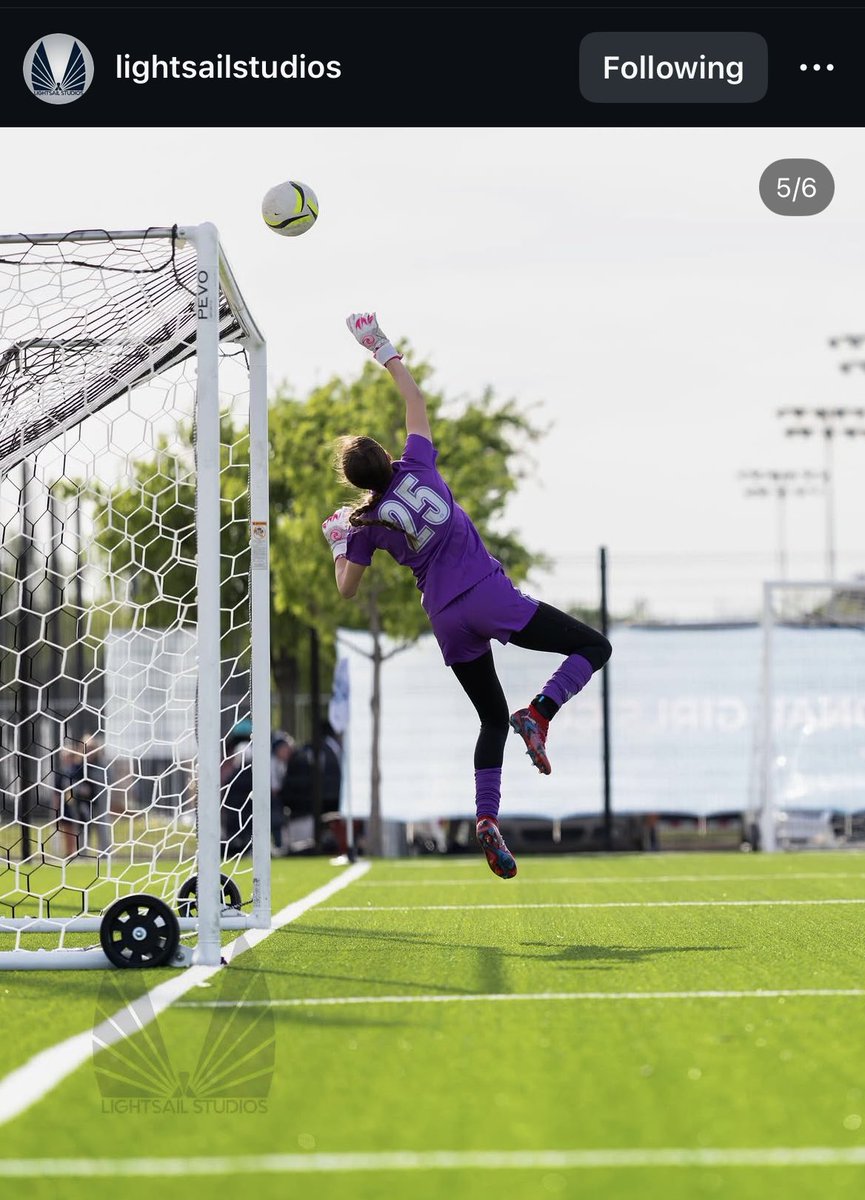 skytomak25's tweet photo. Thank you LightSail Studios for the amazing PICTs! 🦒⚽️💪🏻 https://t.co/5ZVDlZM3X6