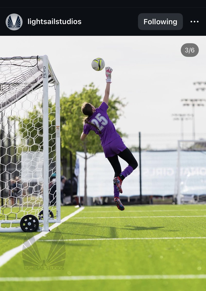 skytomak25's tweet photo. Thank you LightSail Studios for the amazing PICTs! 🦒⚽️💪🏻 https://t.co/5ZVDlZM3X6