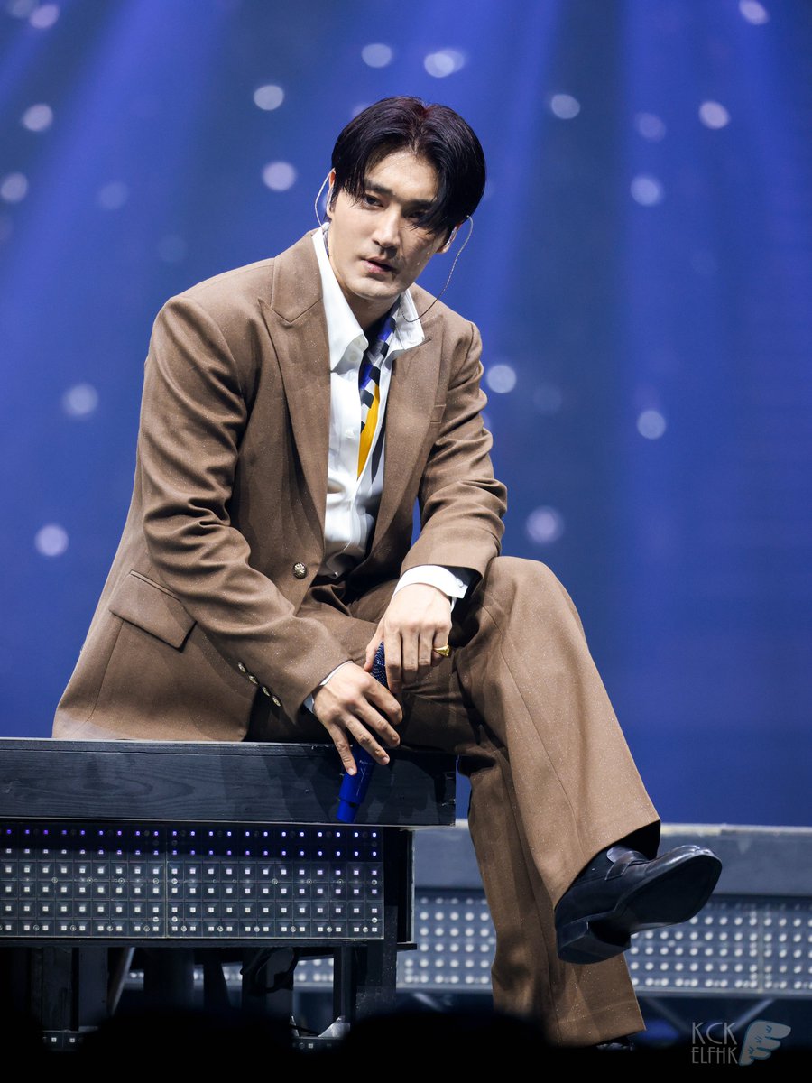 kckelfhk's tweet image. HBD 👑 #Siwon #시원 @siwonchoi 
#시원이의봄날_생일축하해 #HappySiwonDay

20260403&amp;amp;04 Super Show 10 SJ-CORE in Seoul

#슈퍼주니어 #SJ #Superjunior @SJofficial 
#20thAnniversaryTour