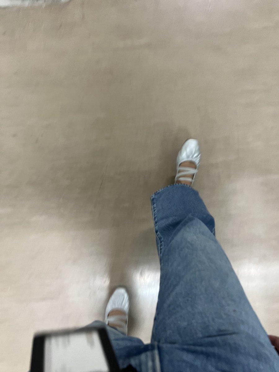 cems🤎🌞 tweet media