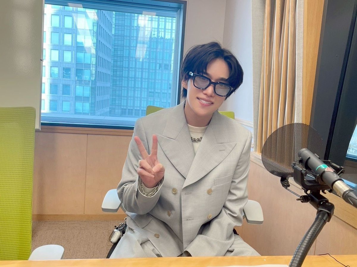 【公式】レコメン！ tweet media